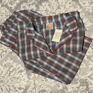 Let Me Lounge pajama set